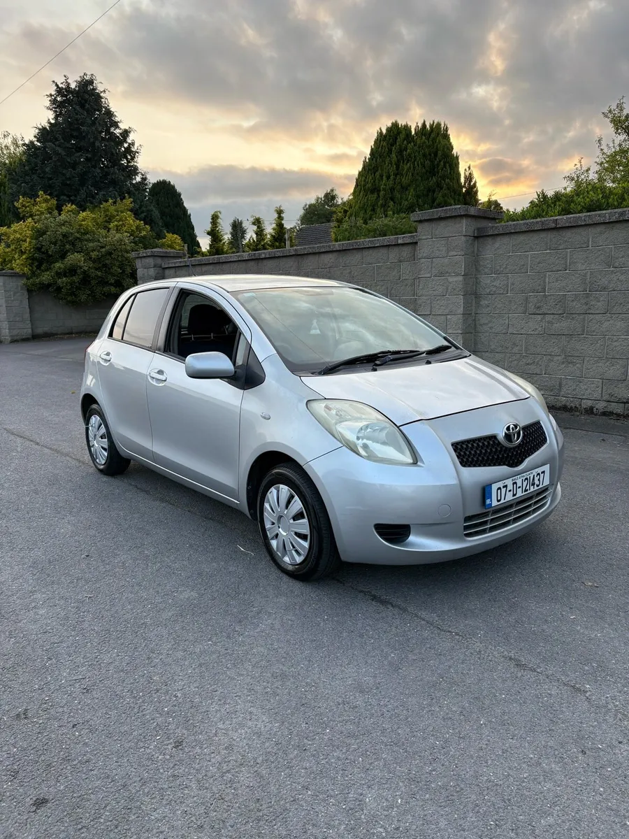 Toyota Vitz NCT AUTOMATIC 2600€€ - Image 1