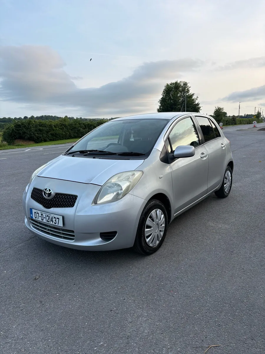 Toyota Vitz NCT AUTOMATIC 2600€€ - Image 2