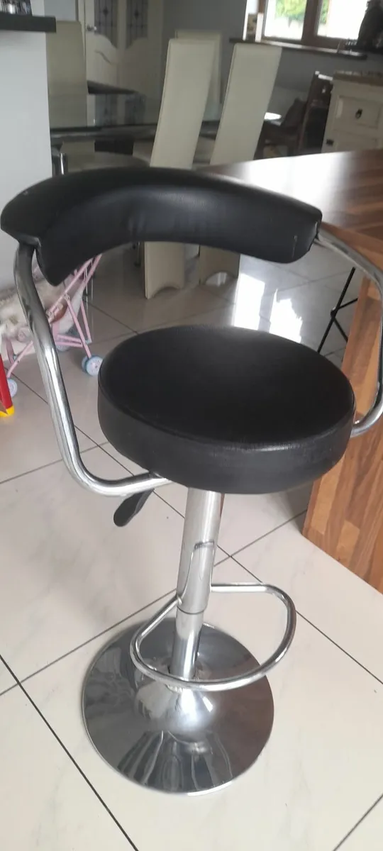 Breakfast bar stool - Image 2