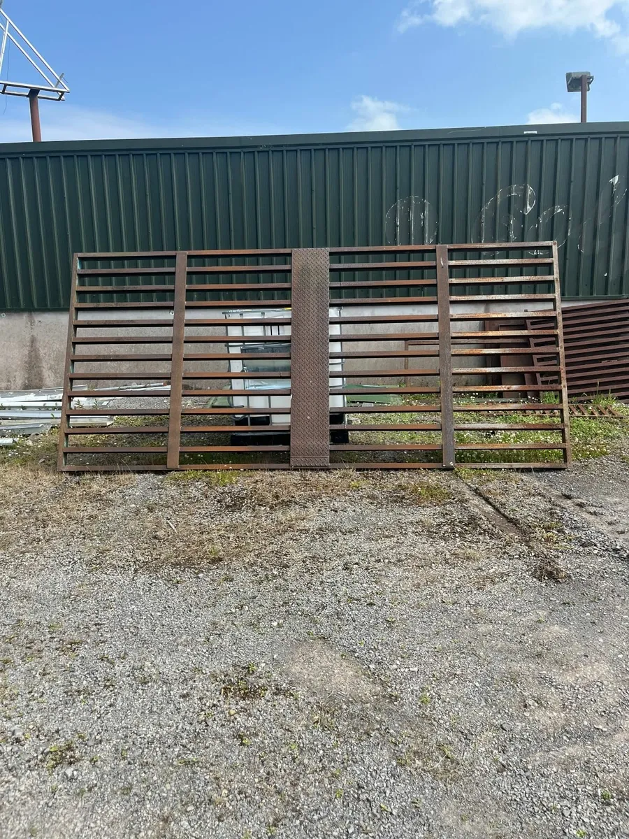 CATTLE GRID