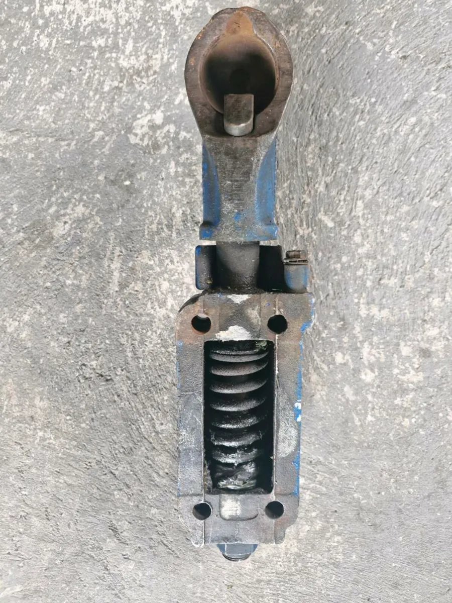 Trailer Hitch - Damper - Image 3