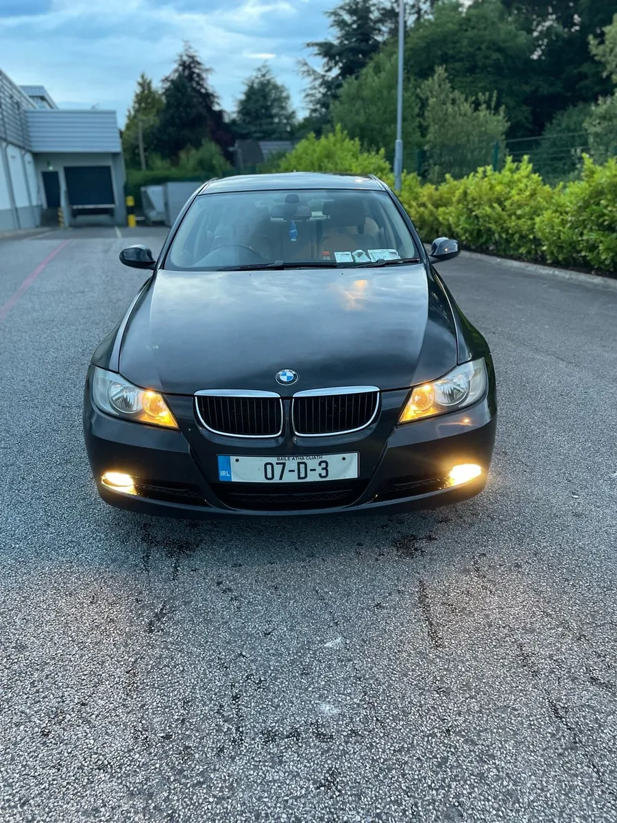 BMW 320D Automatic - Image 1