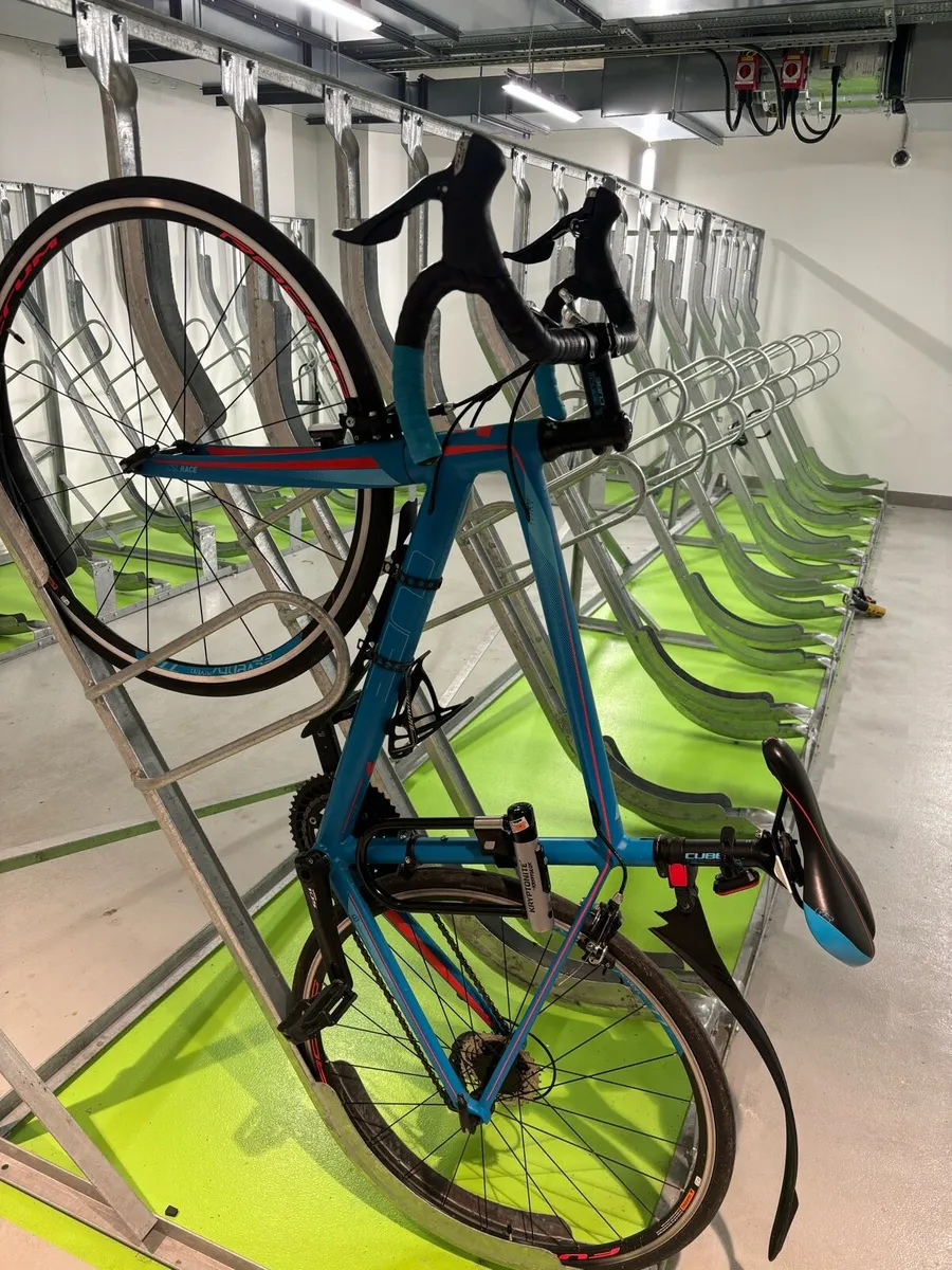 Cube Bike - Image 4