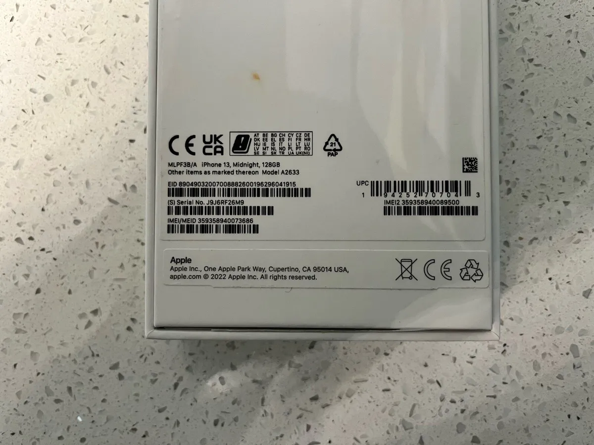iPhone 13, Midnight, 128GB - Image 3