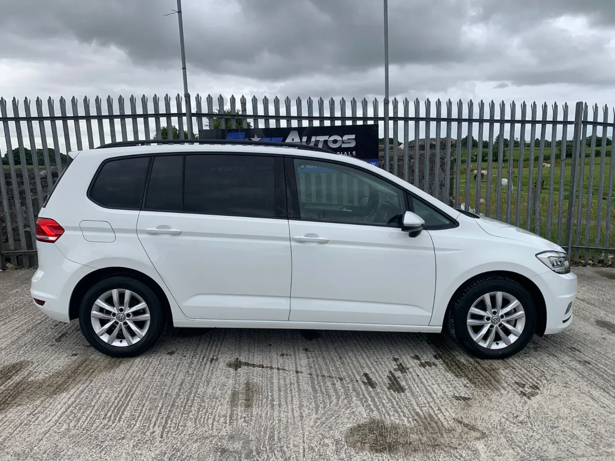 Volkswagen Touran TSI DSG 7 seater 2016 - Image 2