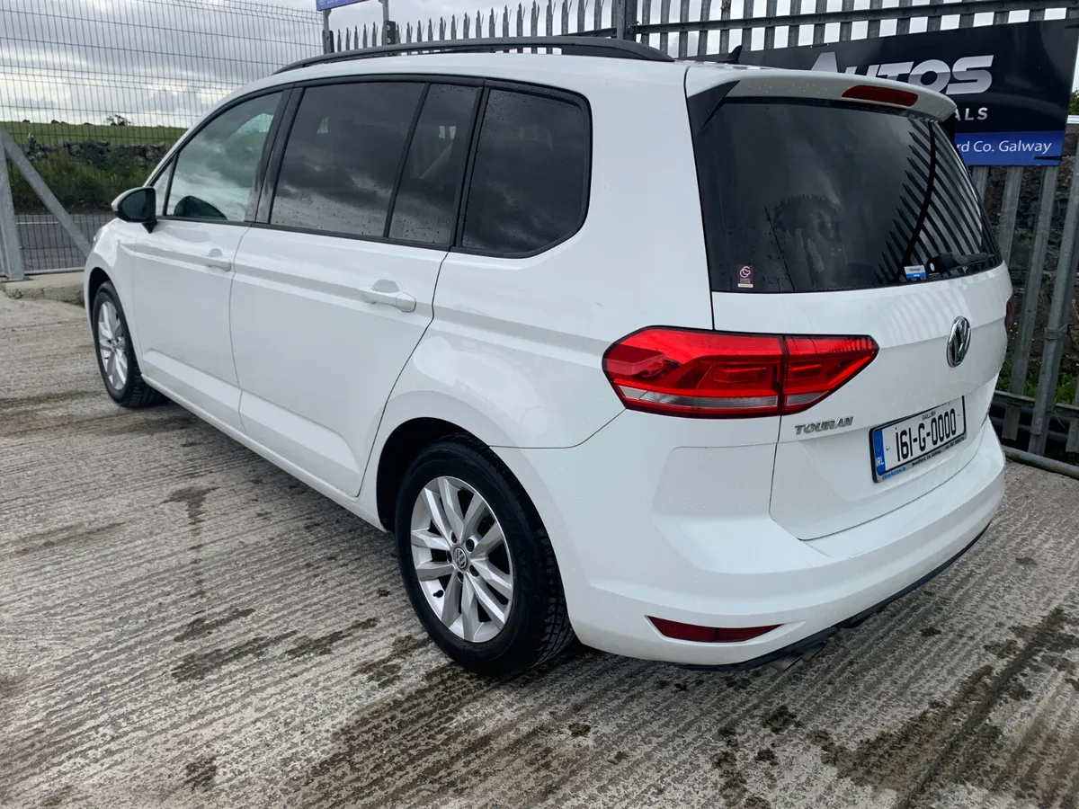 Volkswagen Touran TSI DSG 7 seater 2016 - Image 4