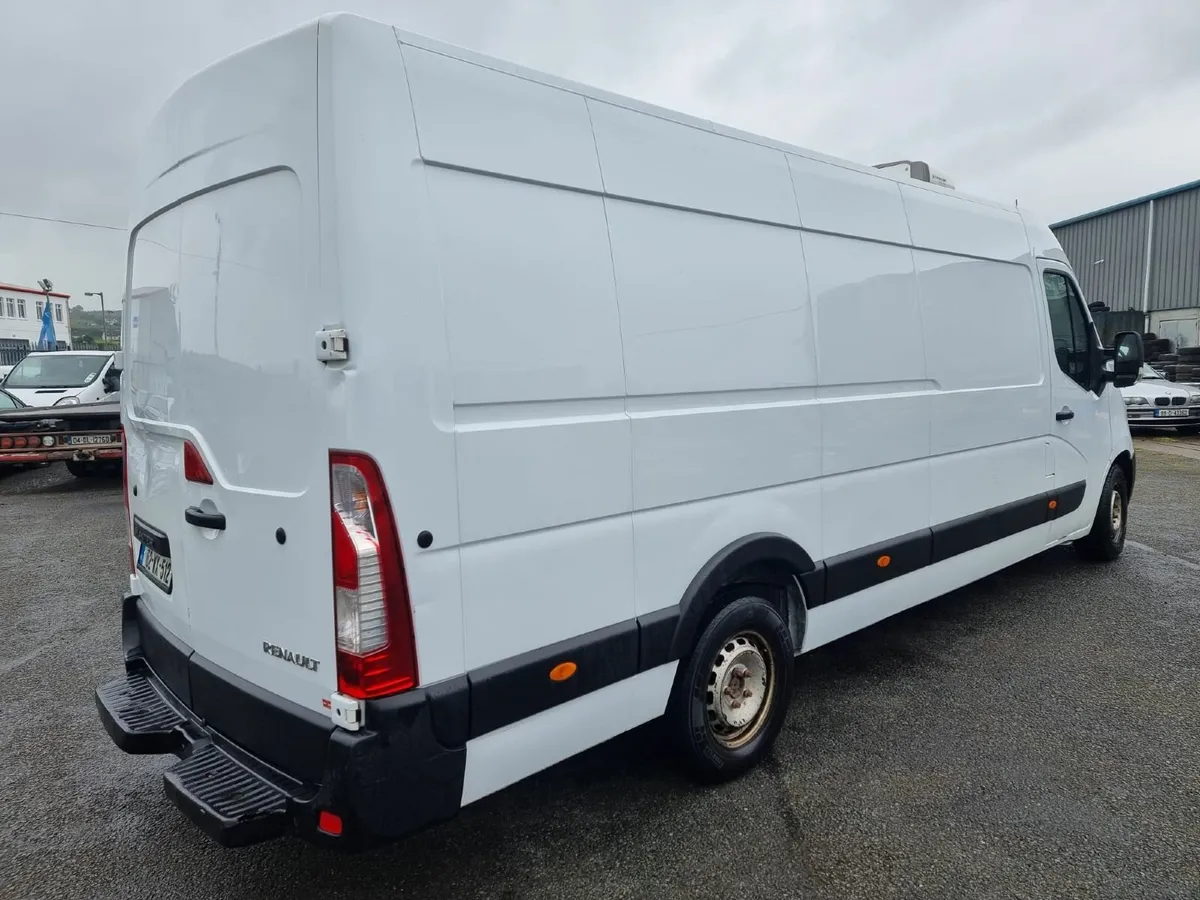 Renault Master 2016 - Image 3