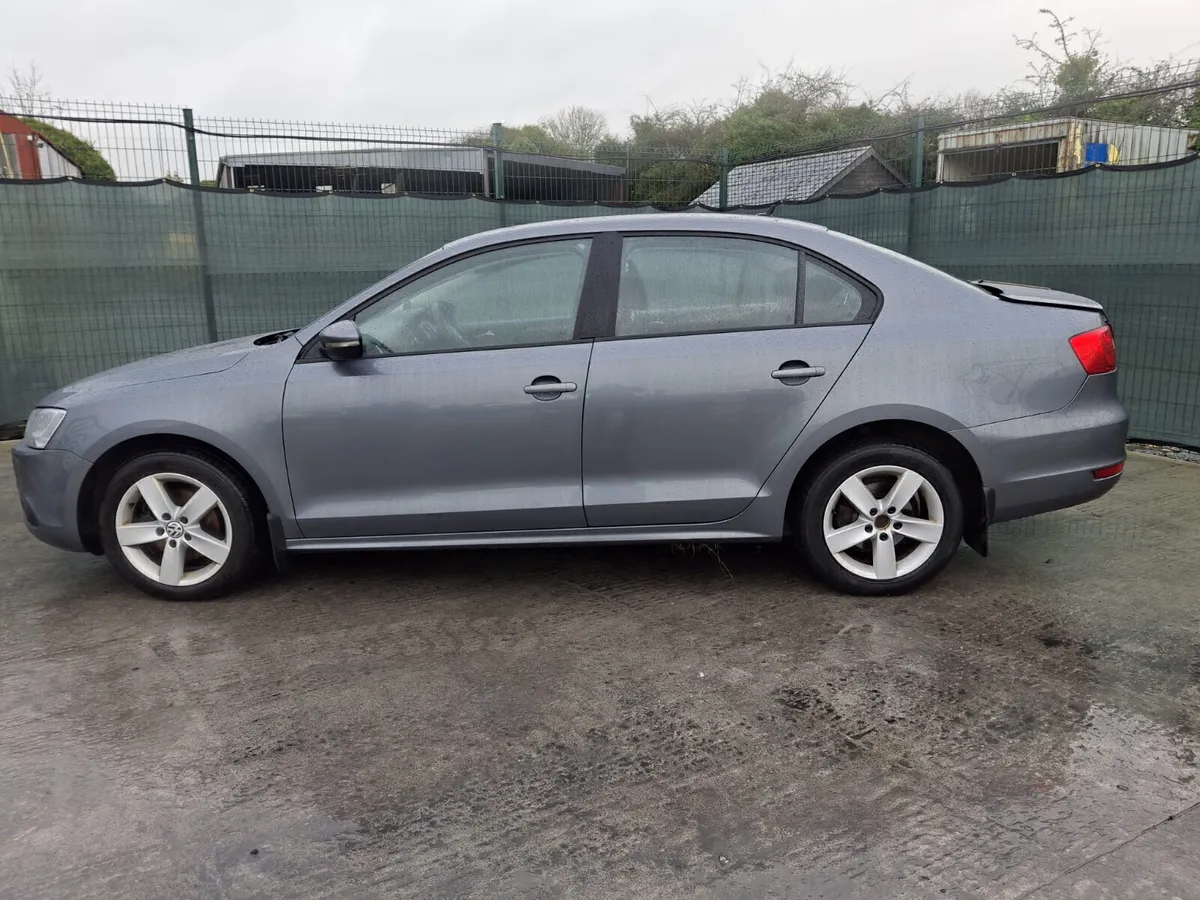 2012 VW Jetta TDI - DRIVE HOME - Image 4