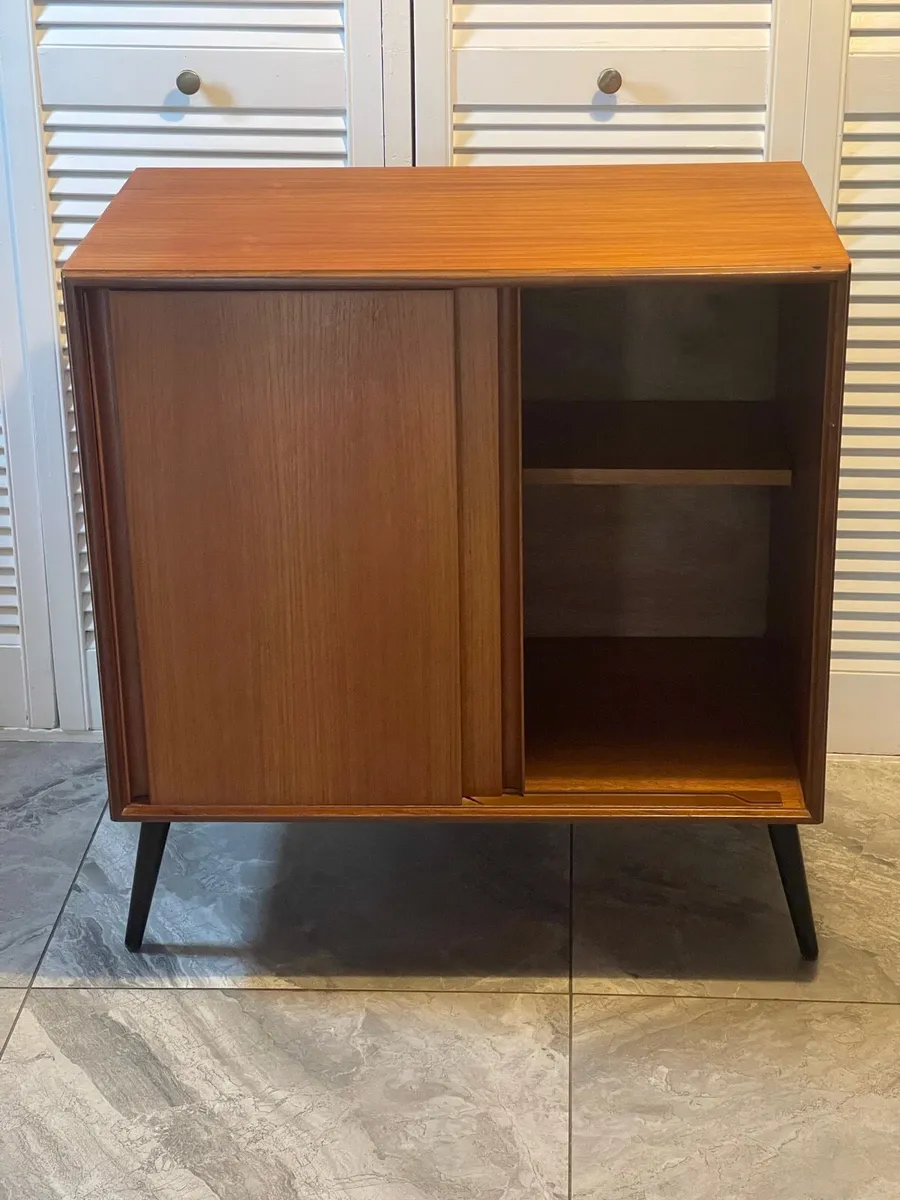 Mid century G Plan cab - Image 3