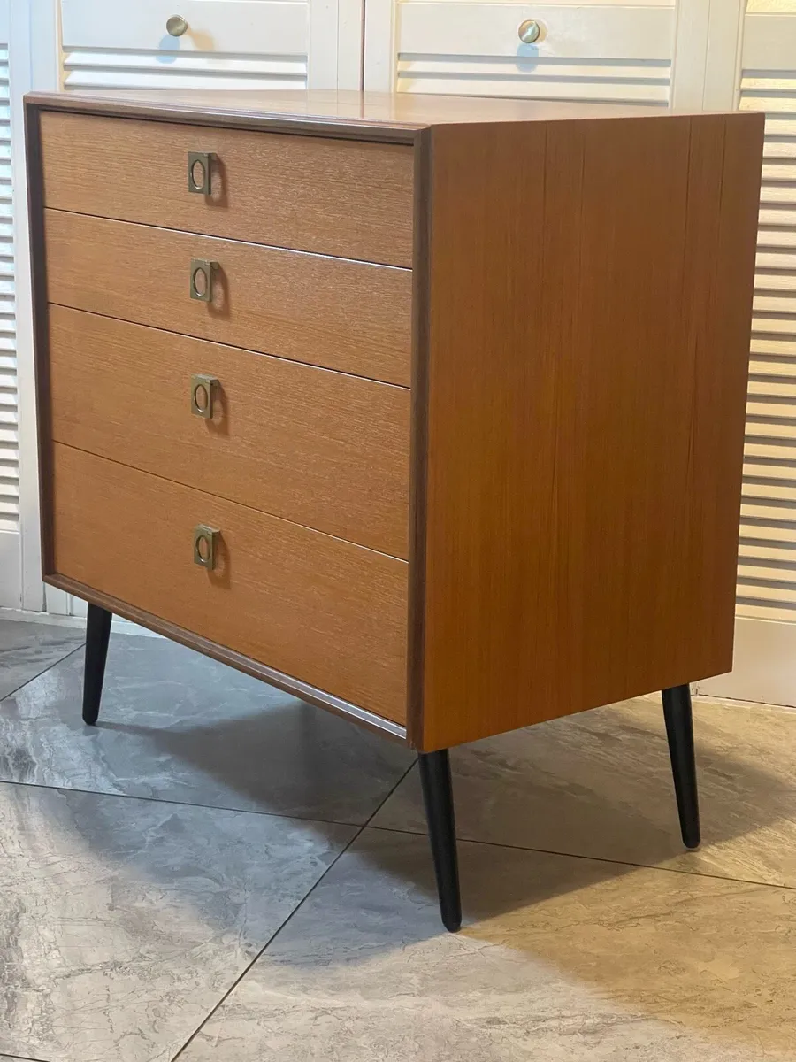 Mid century G plan chest - Image 1