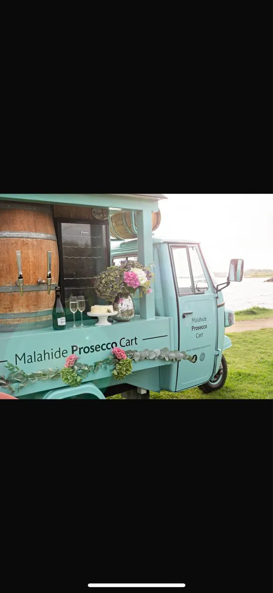Piaggio Ape Prosecco cart - Image 1