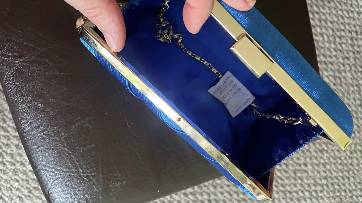 Blue clutch - Image 2
