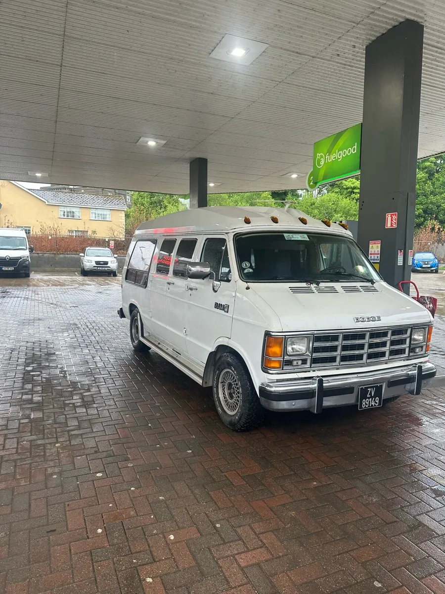 Dodge Dayvan v8 (big price drop, need gone) - Image 2