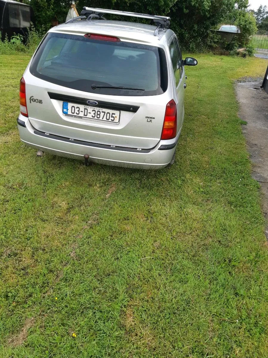 Ford focus estate 03 - Image 2
