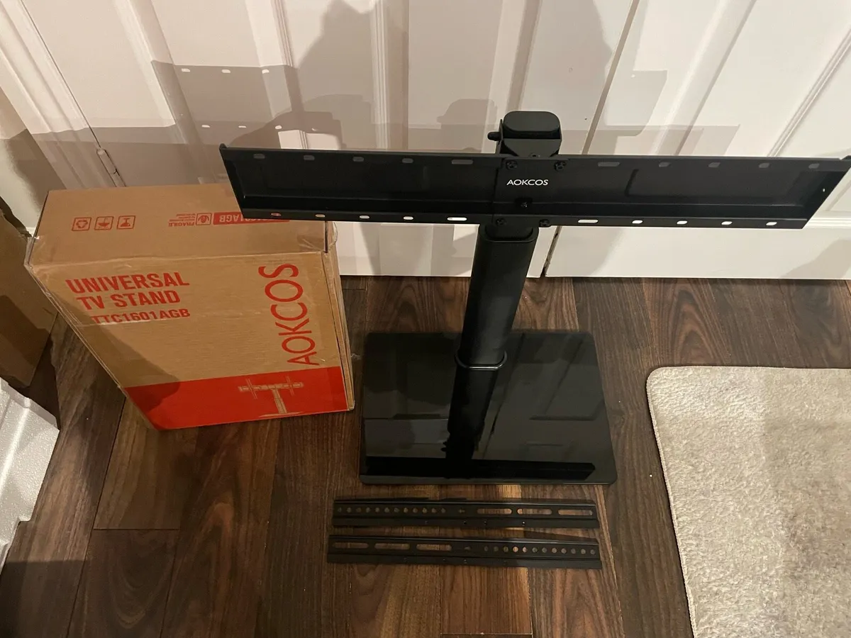 Tv stand - Image 2