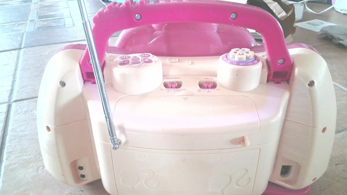 Barbie CD player/Radio - Image 2
