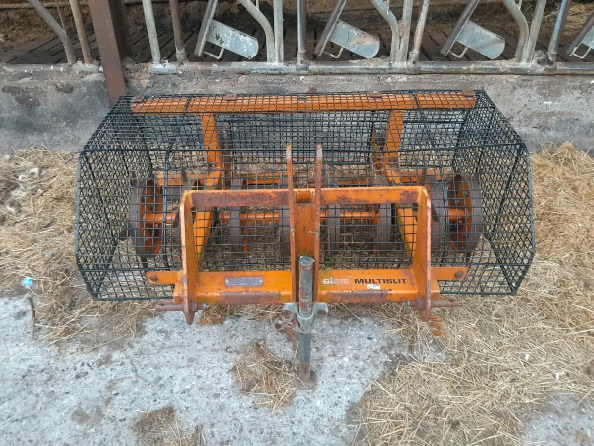 Sisis Aerator with Rollers - Image 1