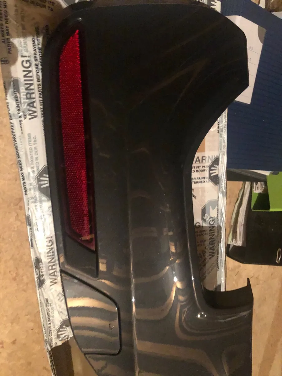 BMW 530e 2017-2019 Rear Diffuser - Image 3