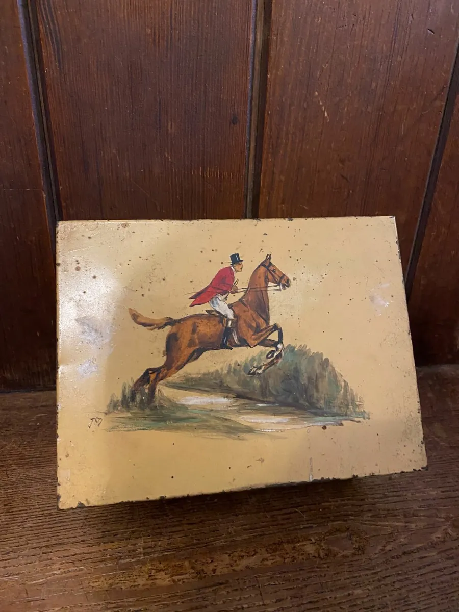 Vintage Hand Painted Huntsman on a horse metal TIN - Image 1
