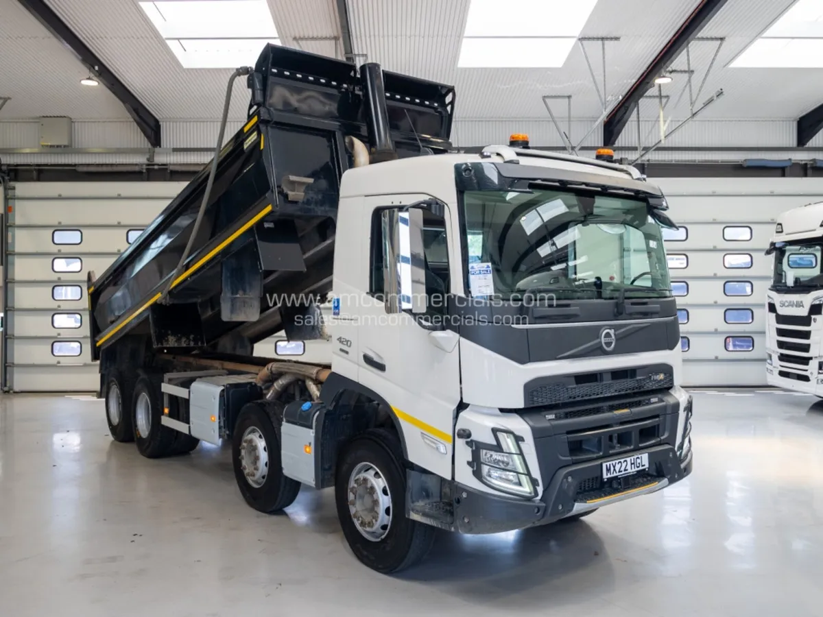 2022 VOLVO FMX 420 8X4 - Image 1