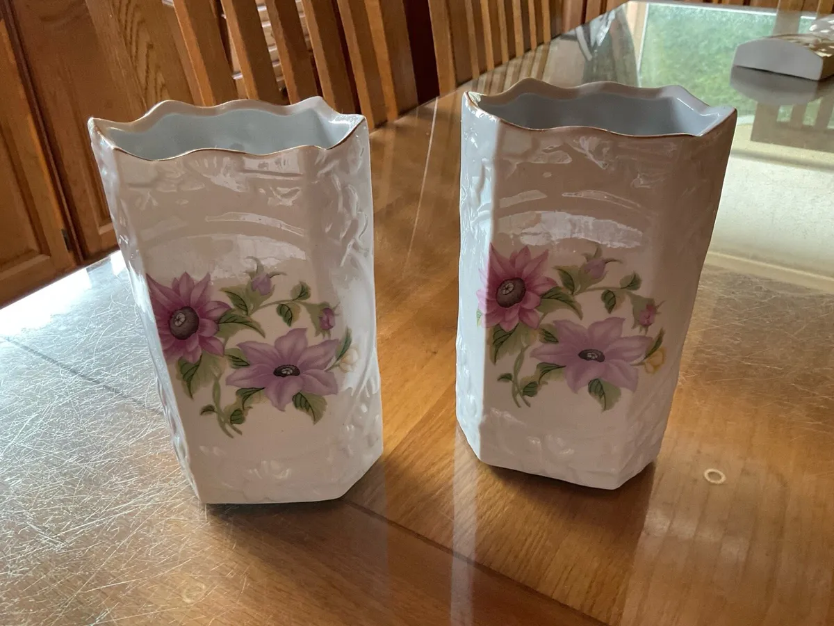 VASES