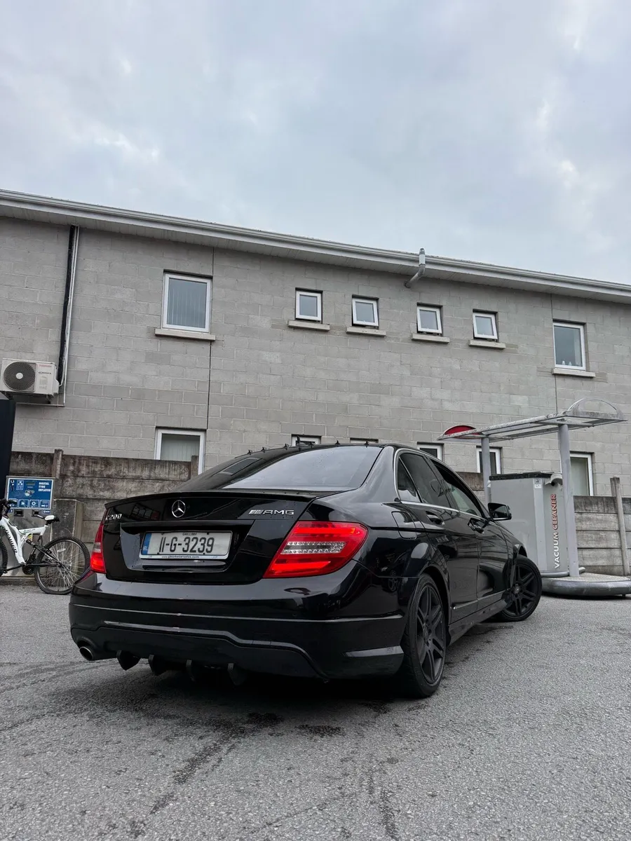 Mercedes-Benz AMG - Image 2