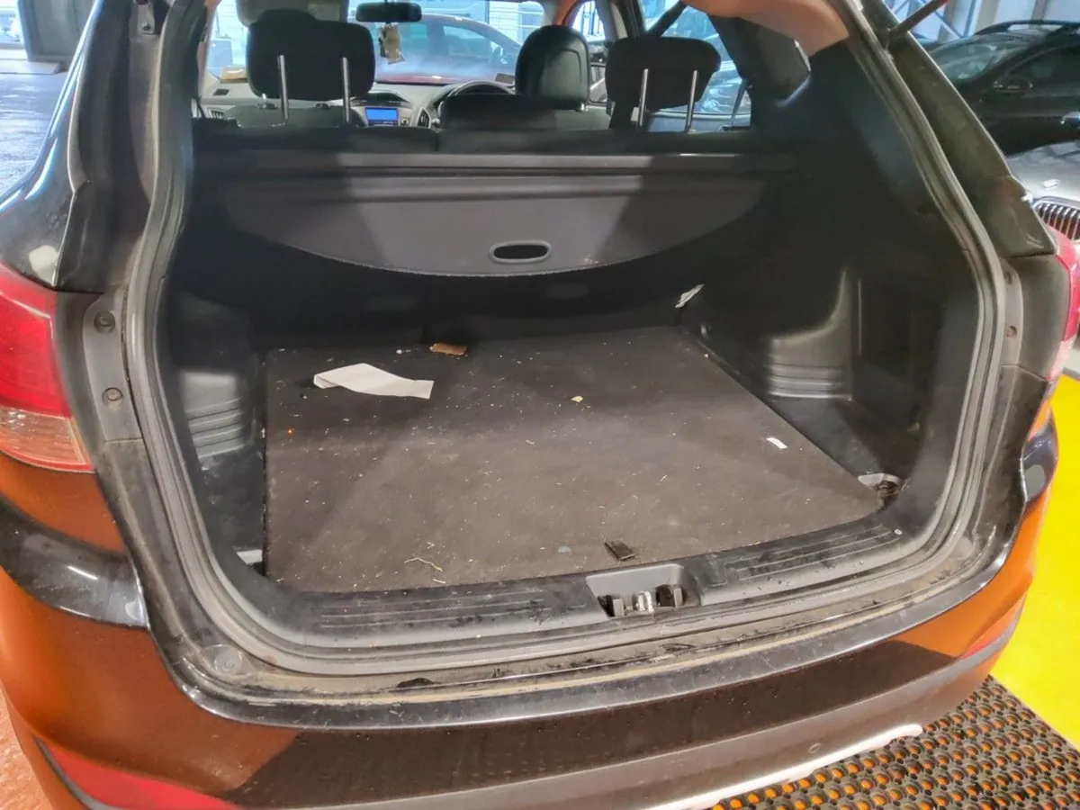 Hyundai ix35 1.7 Diesel Executive 2WD 115hp - Image 3