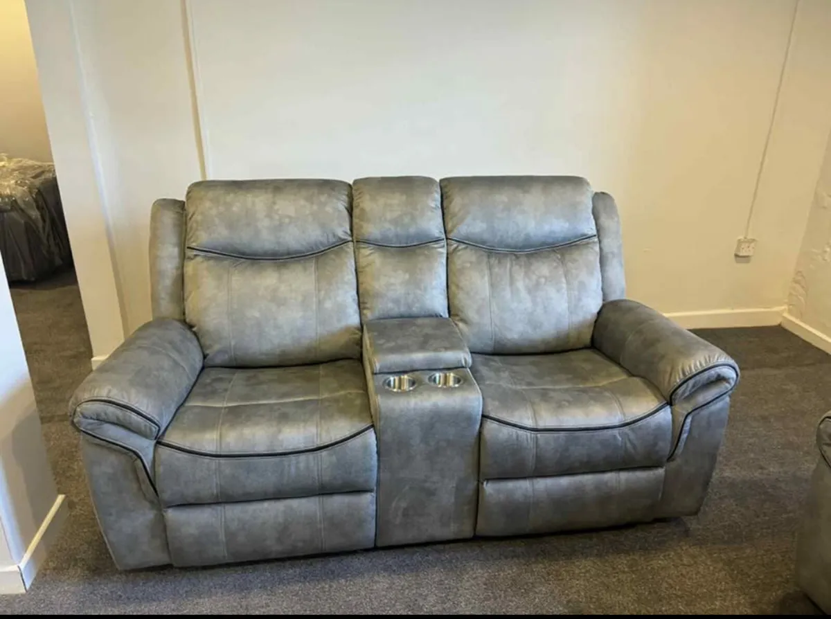 New 3+2+1 sofas - Image 1