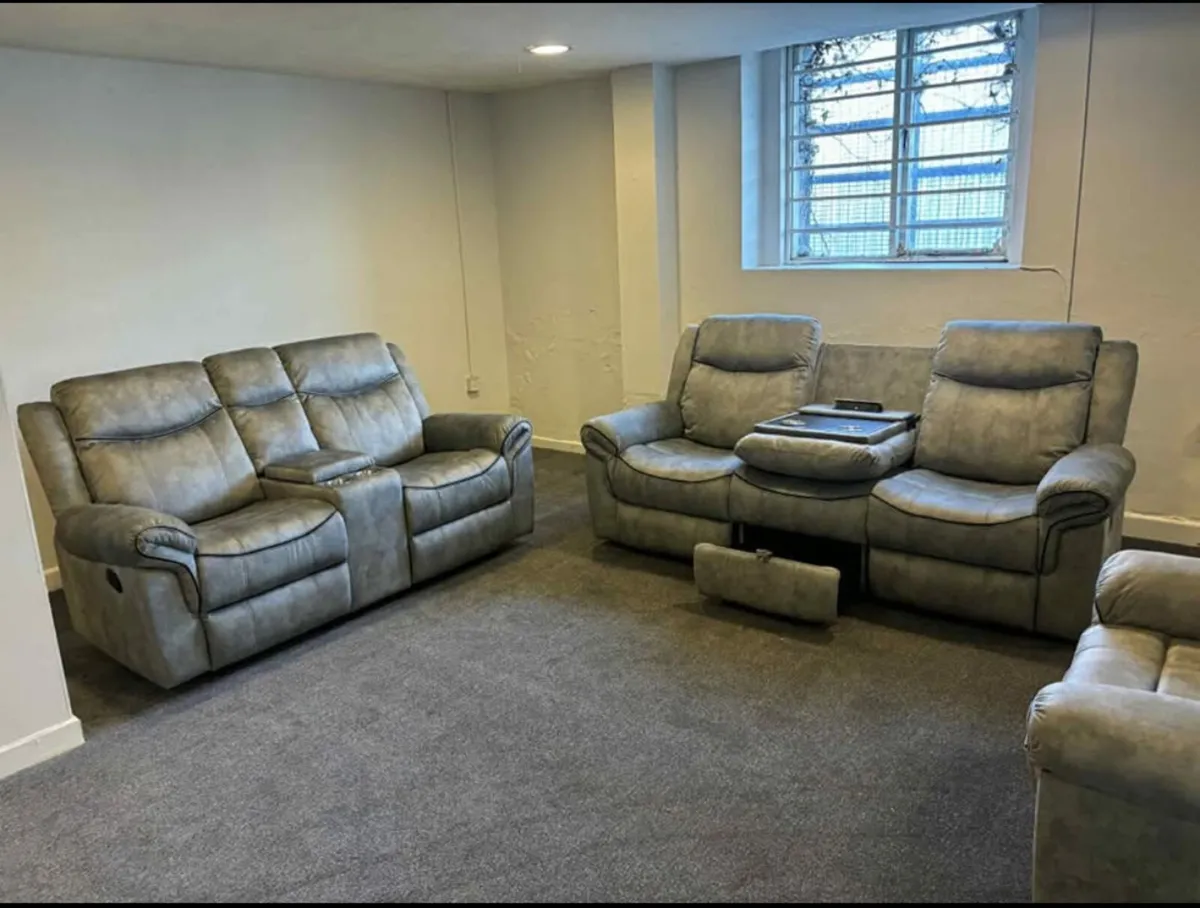 New 3+2+1 sofas - Image 2