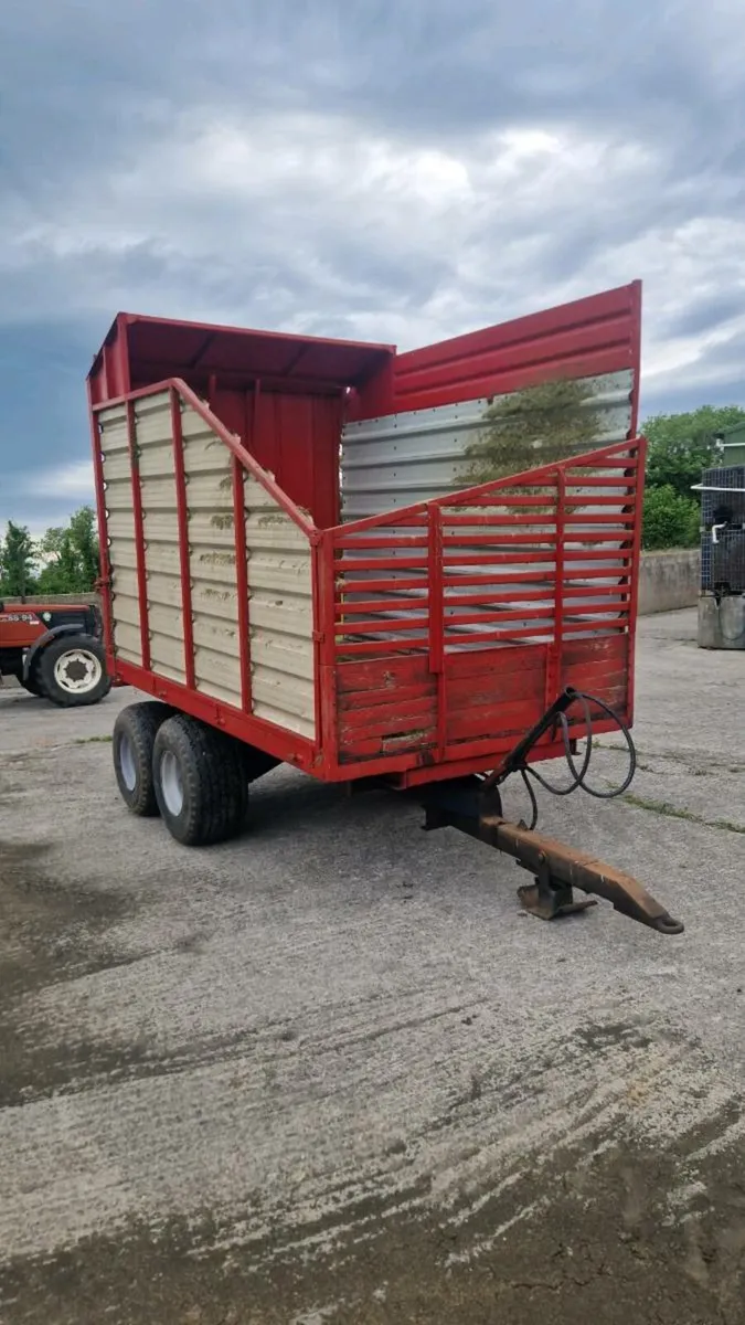 Johnston silage trailer - Image 2