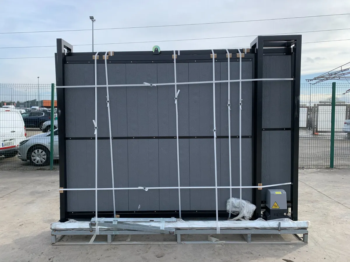 BID ONLINE NOW - NEW/UNUSED ELECTRIC GATES FOR AUC - Image 1