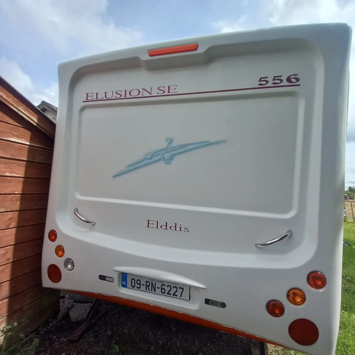 2009 Elddis Elusion SE 556 6 Berth - Image 3