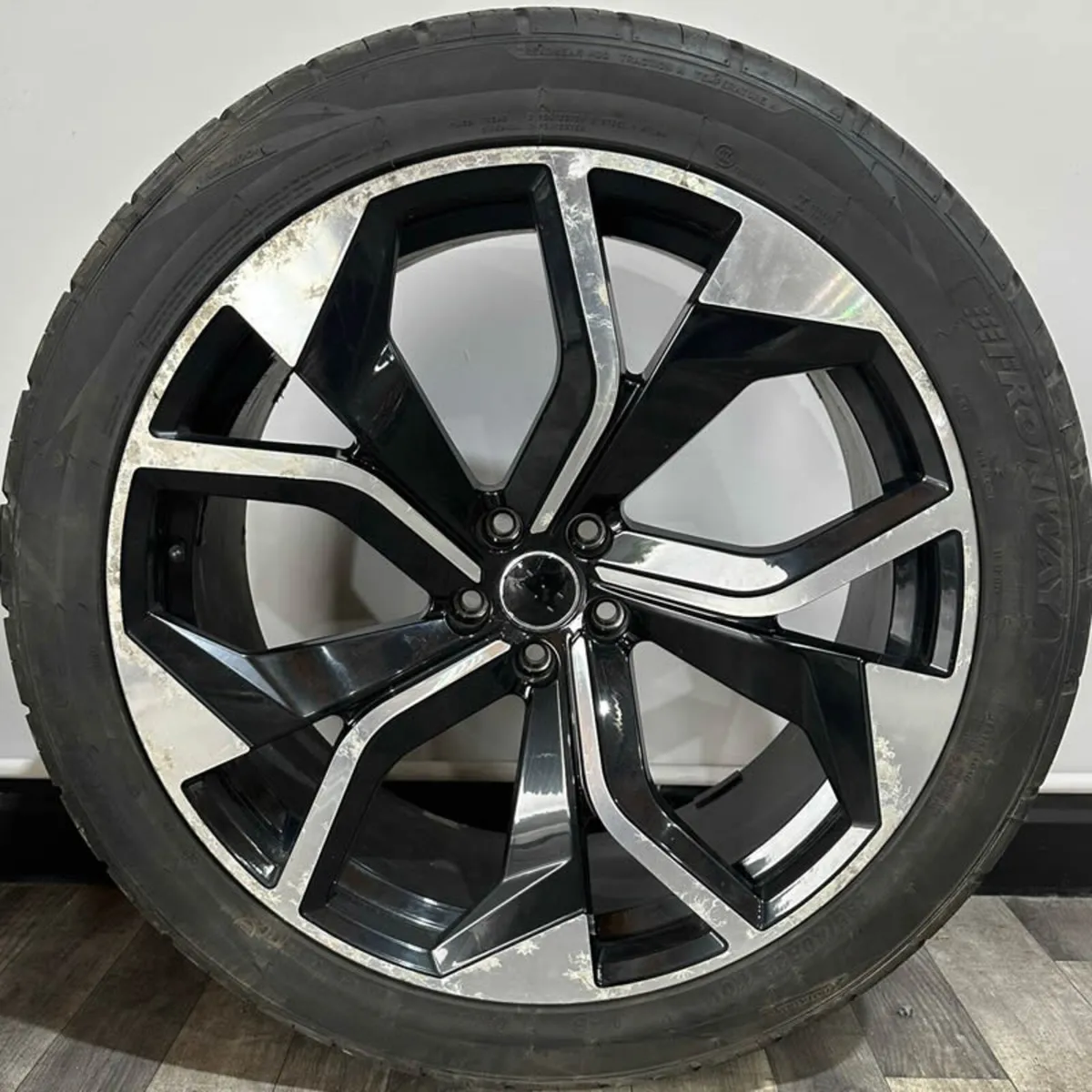 22" RSQ8 STYLE ALLOYS FOR TOUAREG OR AUDI Q8 - Image 4