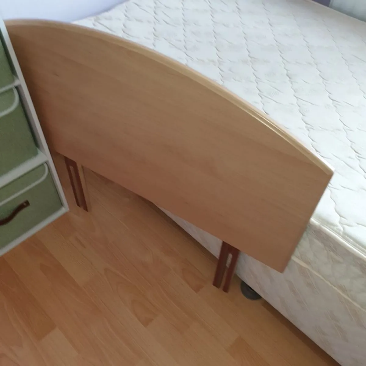 Single Beds - Image 3