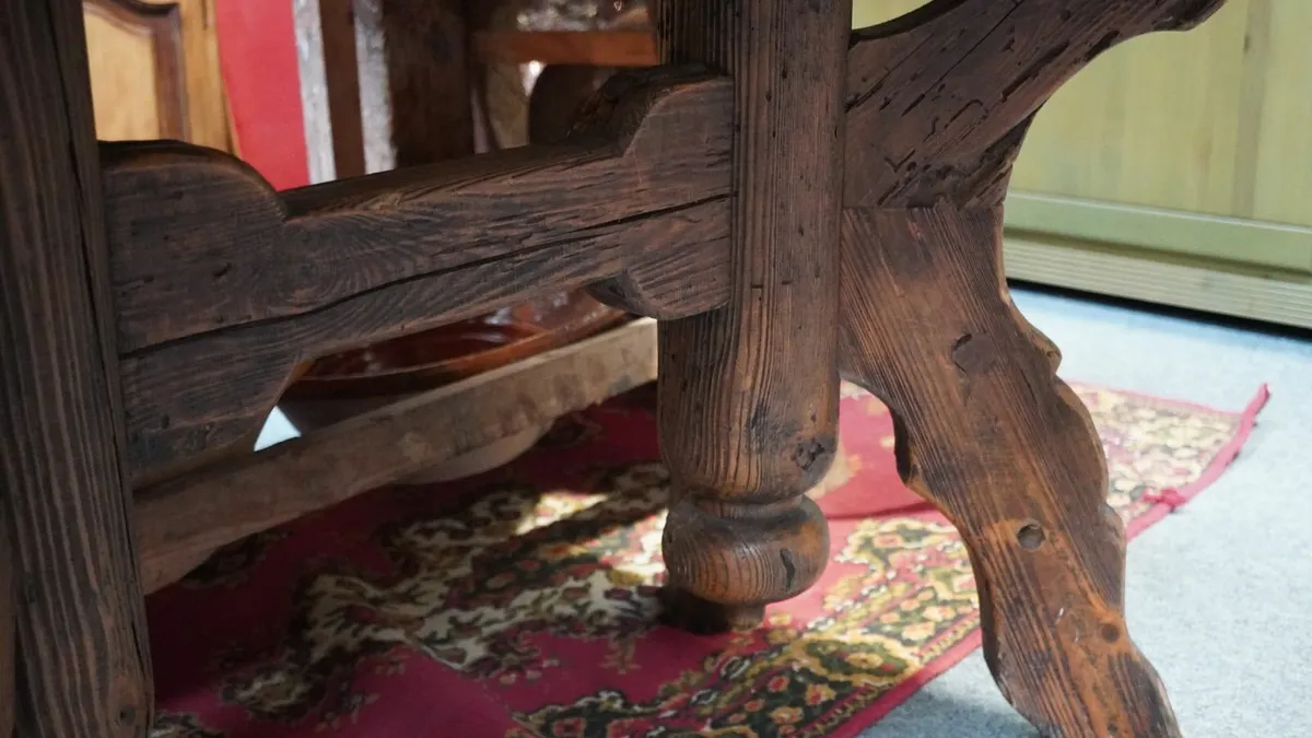 🪑 Old Oak Pub Table – Solid & Sturdy - Image 4