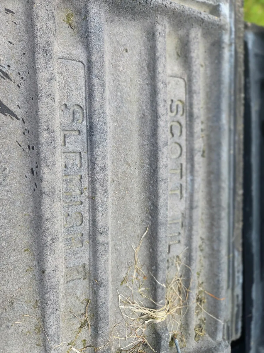 Grey Scott Concrete Roof Tiles - Image 1