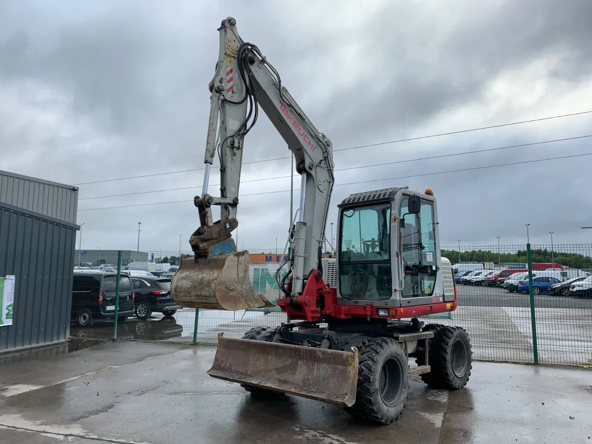 BID ONLINE NOW - 2012 TAKEUCHI TB175W FOR AUCTION - Image 2