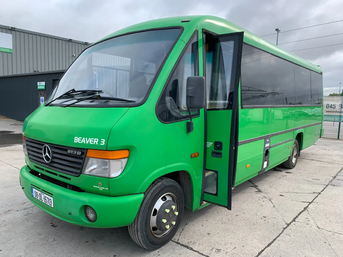 BID ONLINE NOW - 2008 MERCEDES BENZ VARIO MINI BUS - Image 1