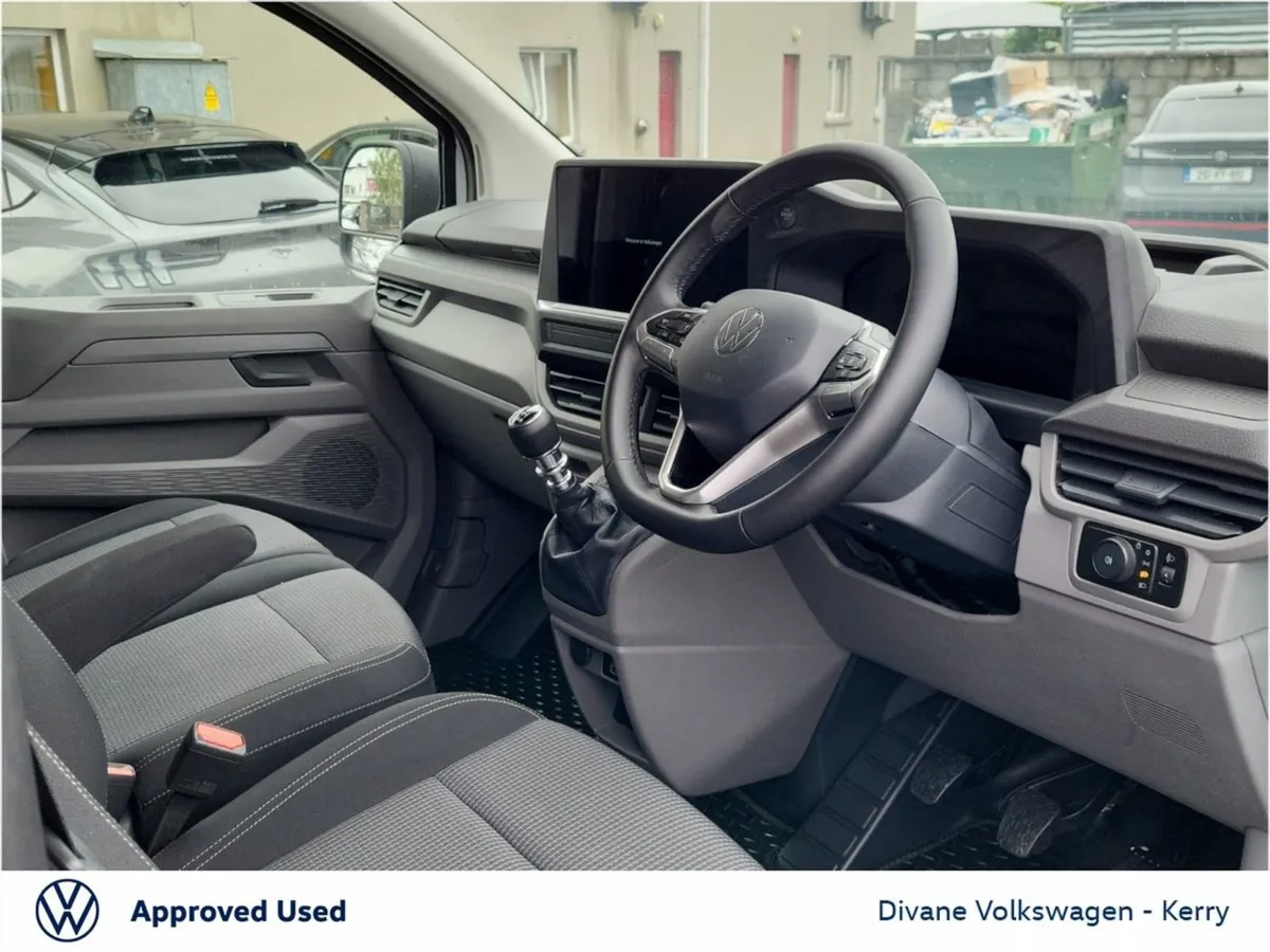 Volkswagen Transporter Trendline SWB 2.0 TDI 110B - Image 3