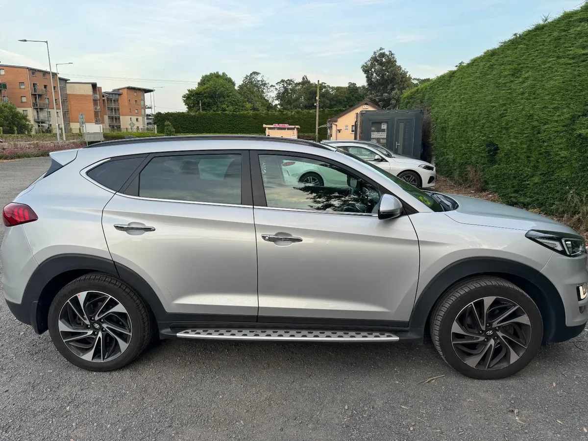Hyundai Tucson 2019 Premium Trim Pano Sunroof - Image 2