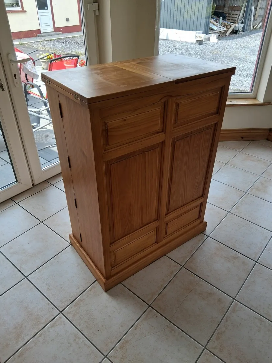 Indoor bar - Image 4