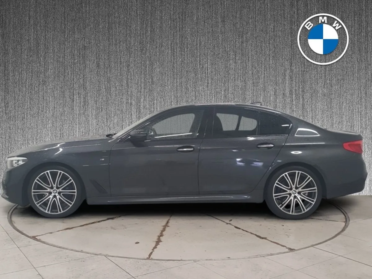 BMW 5 Series 530d M Sport Saloon - Image 4