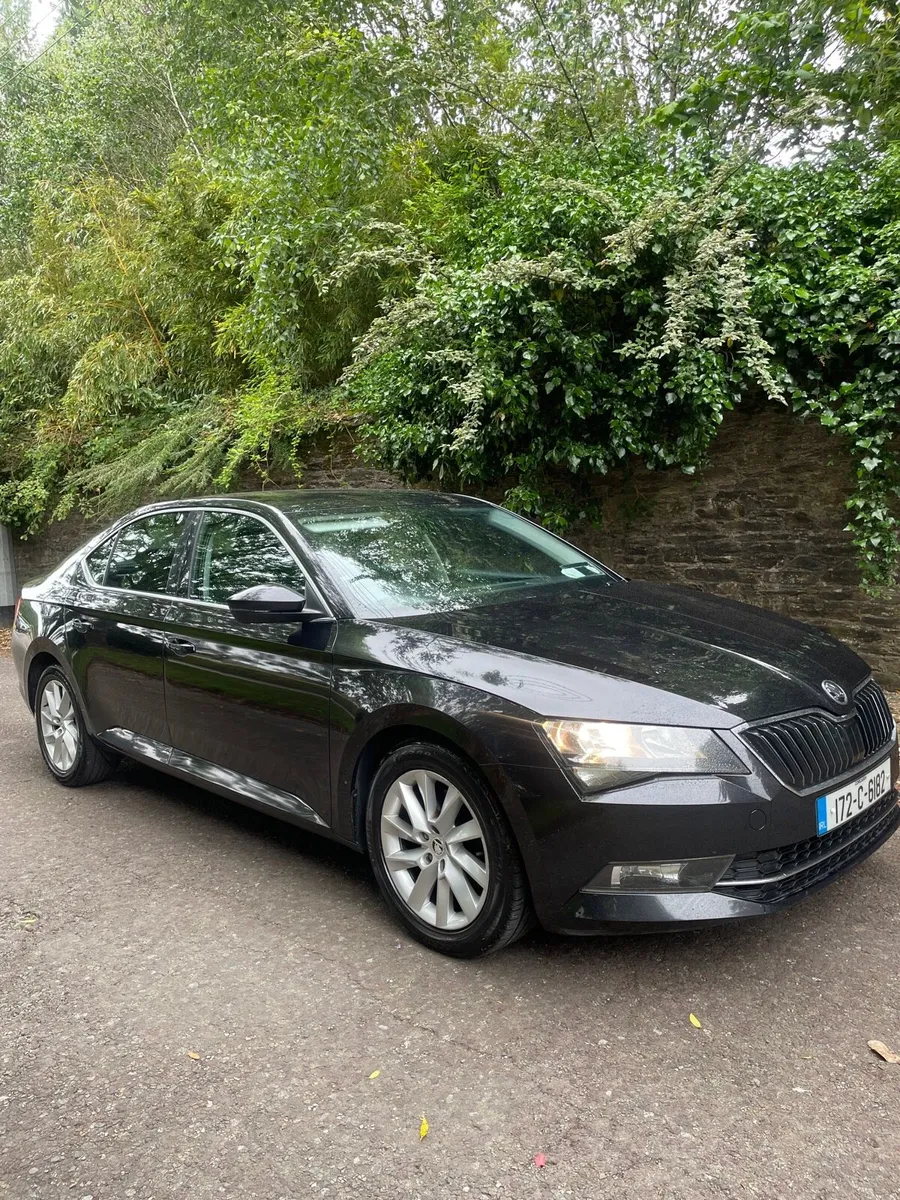 2017. Skoda Superb - Image 1