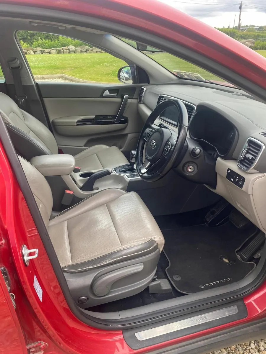 Kia Sportage 2017 Platinum 140bhp. - Image 3