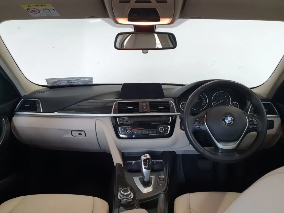 BMW 3 Series 318d SE Saloon - Image 4