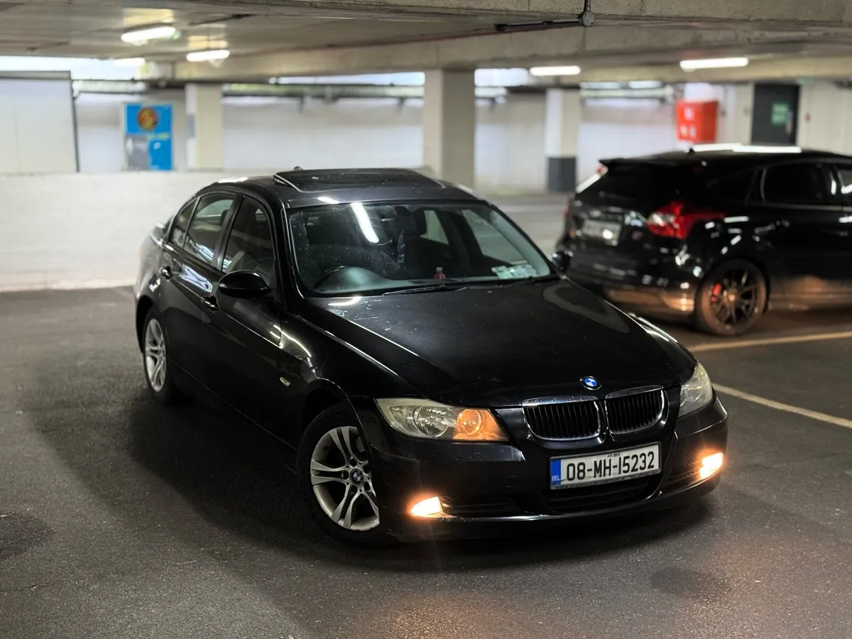 BMW e90 automatic sunroof - Image 1