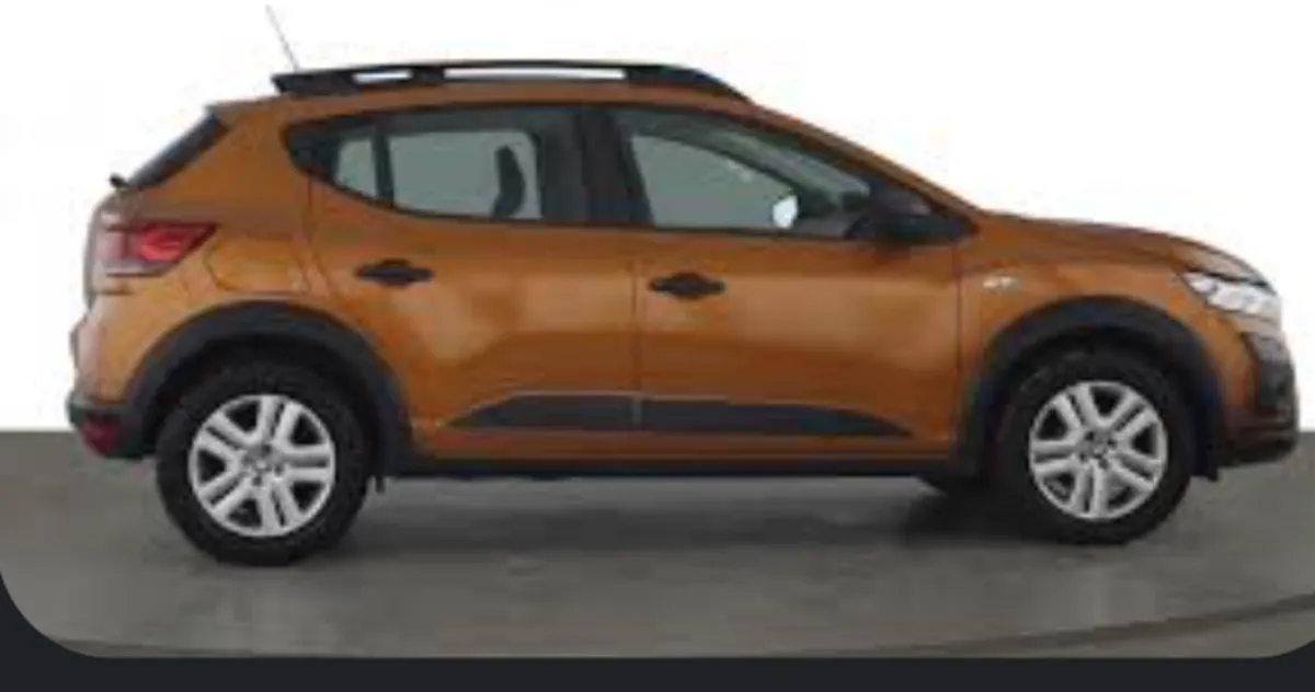2022 Dacia Sandero Stepaway - Image 2