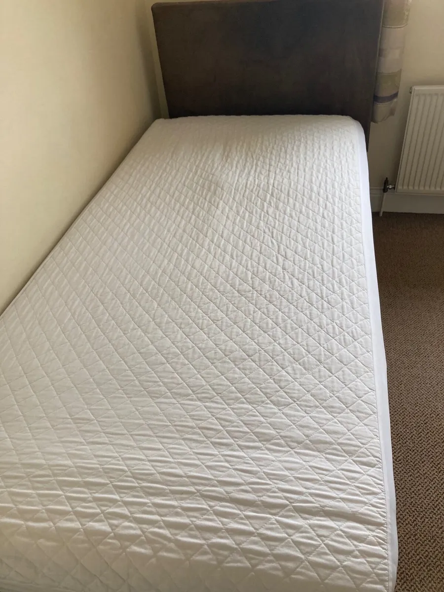 Double and Single bed - Image 4