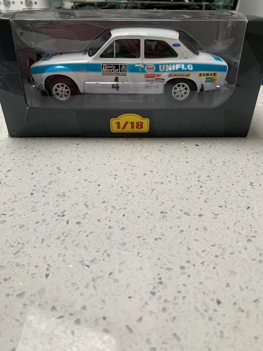 Ford escort mk1 rs 1600 1/18 - Image 2