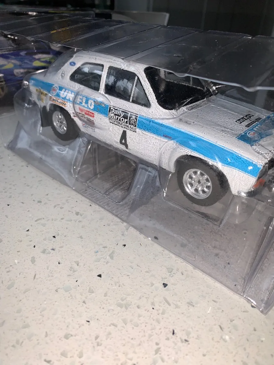 Ford escort mk1 rs 1600 1/18 - Image 3